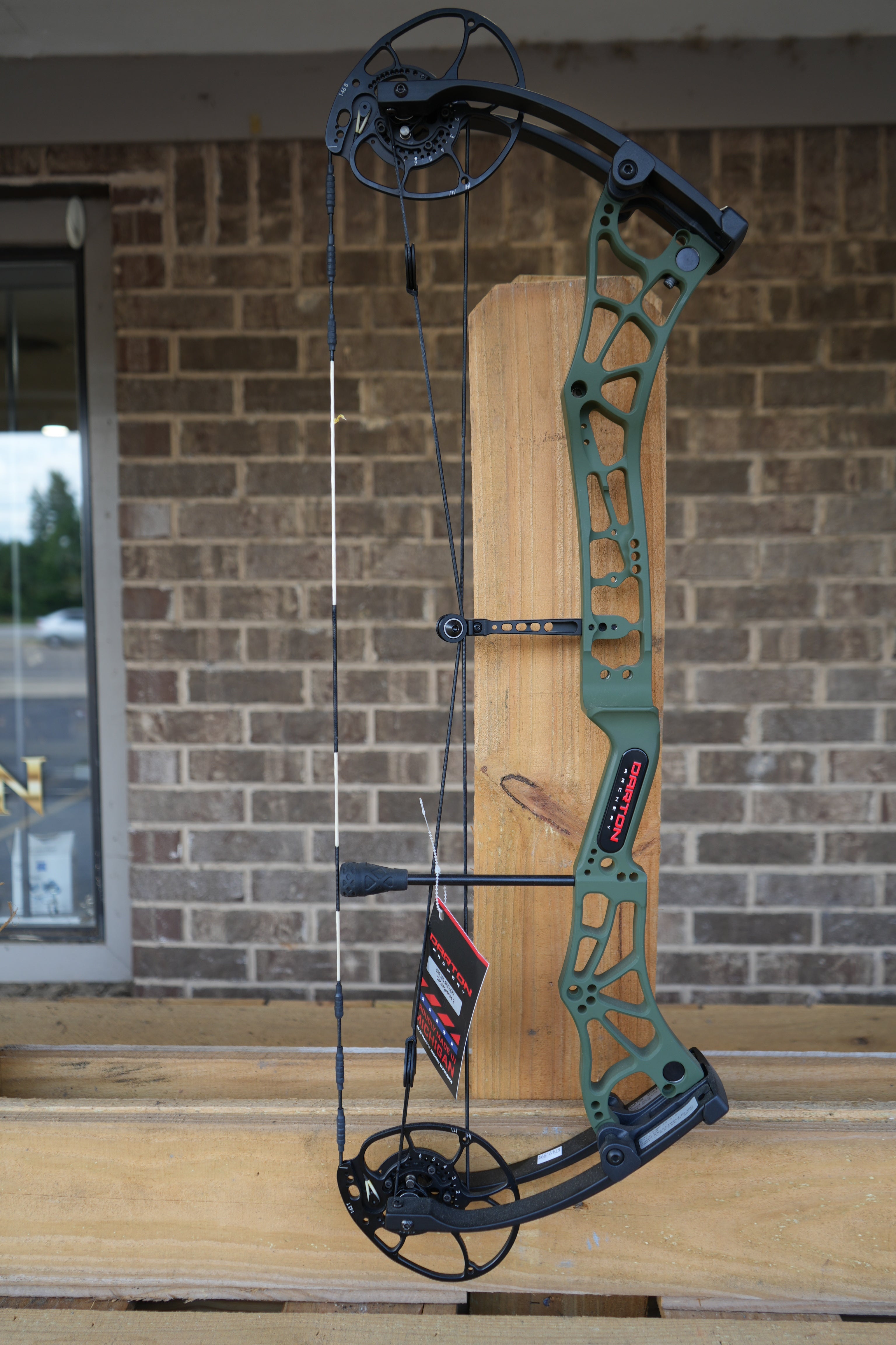 DARTON CONSEQUENCE 2 COMPOUND BOW