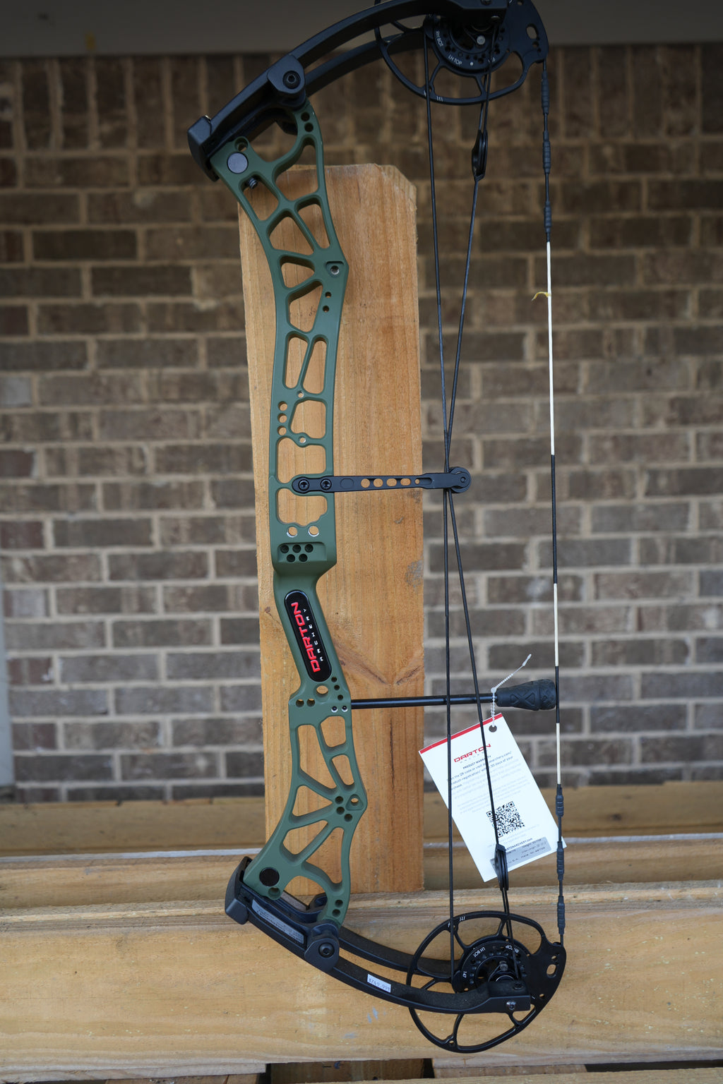 DARTON CONSEQUENCE 2 COMPOUND BOW