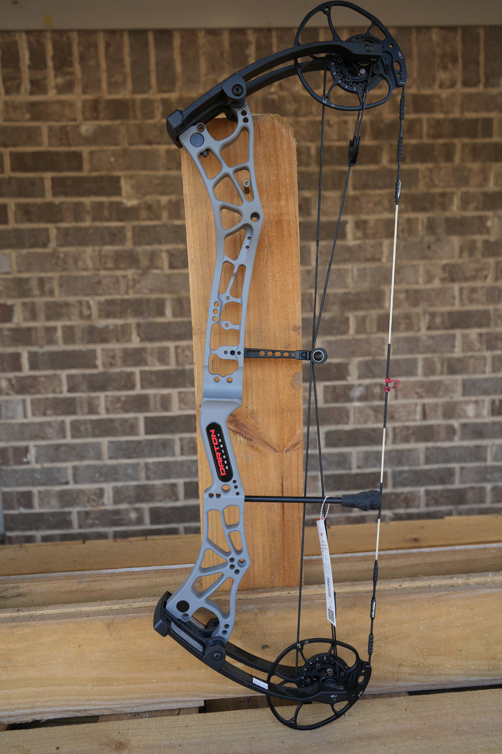 DARTON CONSEQUENCE 2 COMPOUND BOW
