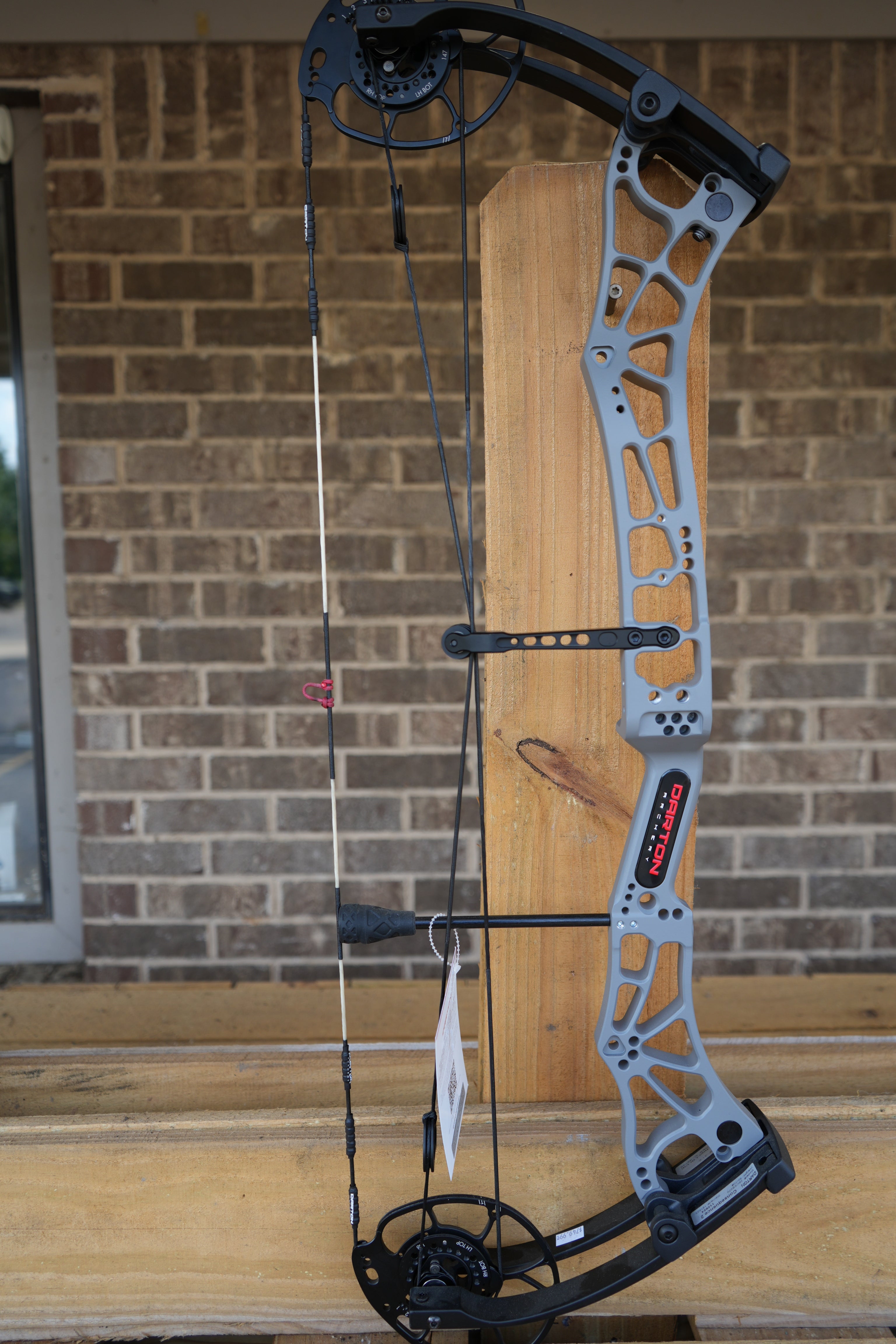 DARTON CONSEQUENCE 2 COMPOUND BOW