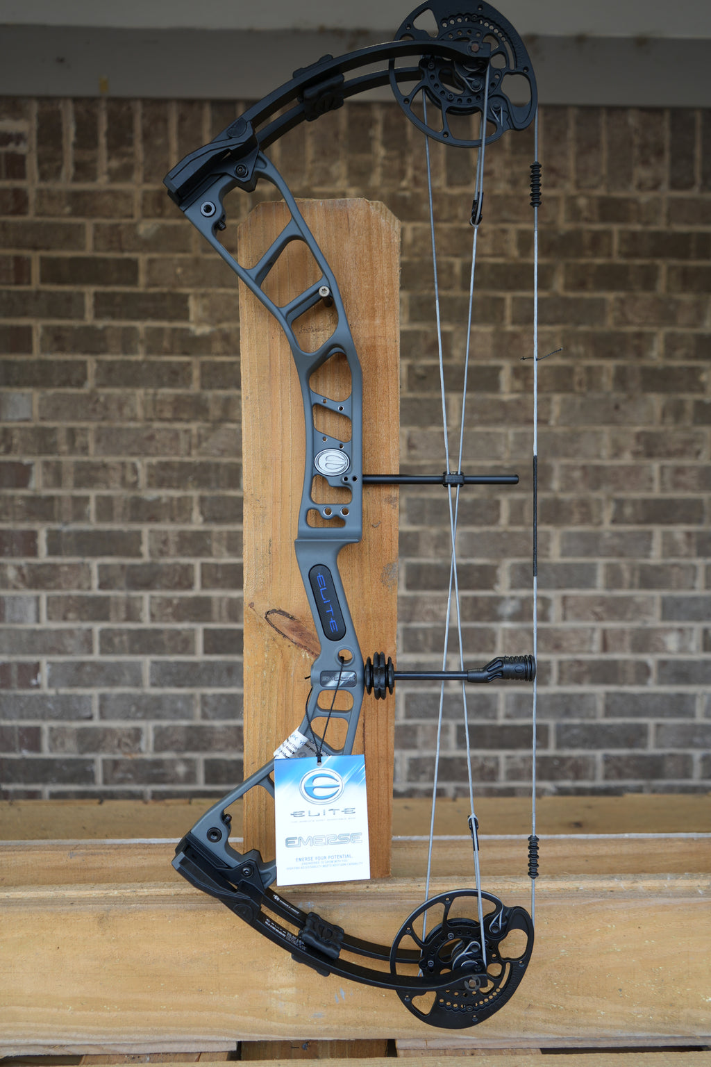 Elite Emerge Compound Bow