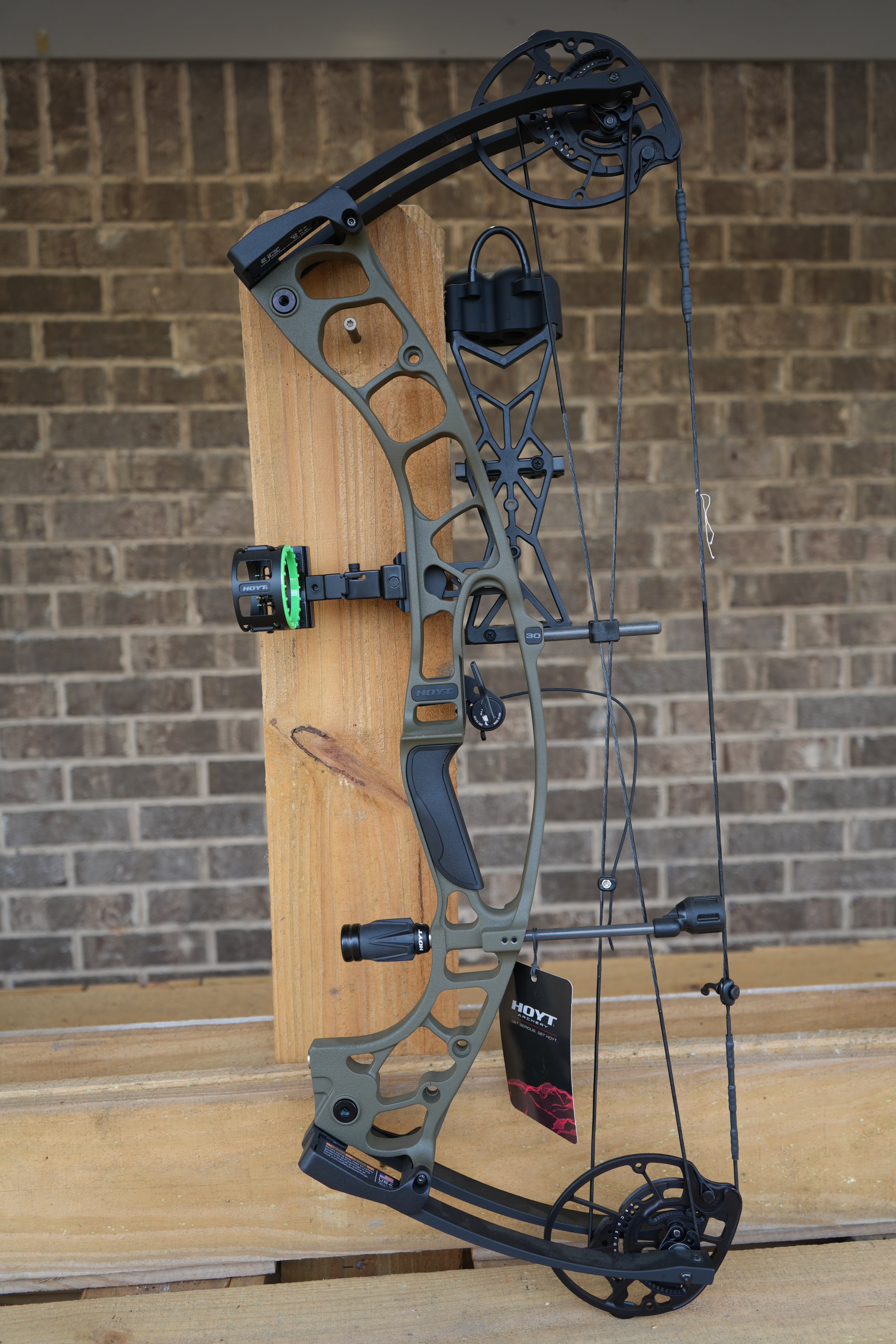 HOYT ENDURO Compound Bow