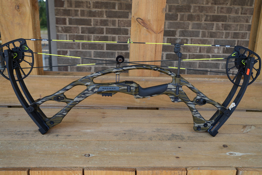 HOYT RX-8 with extras