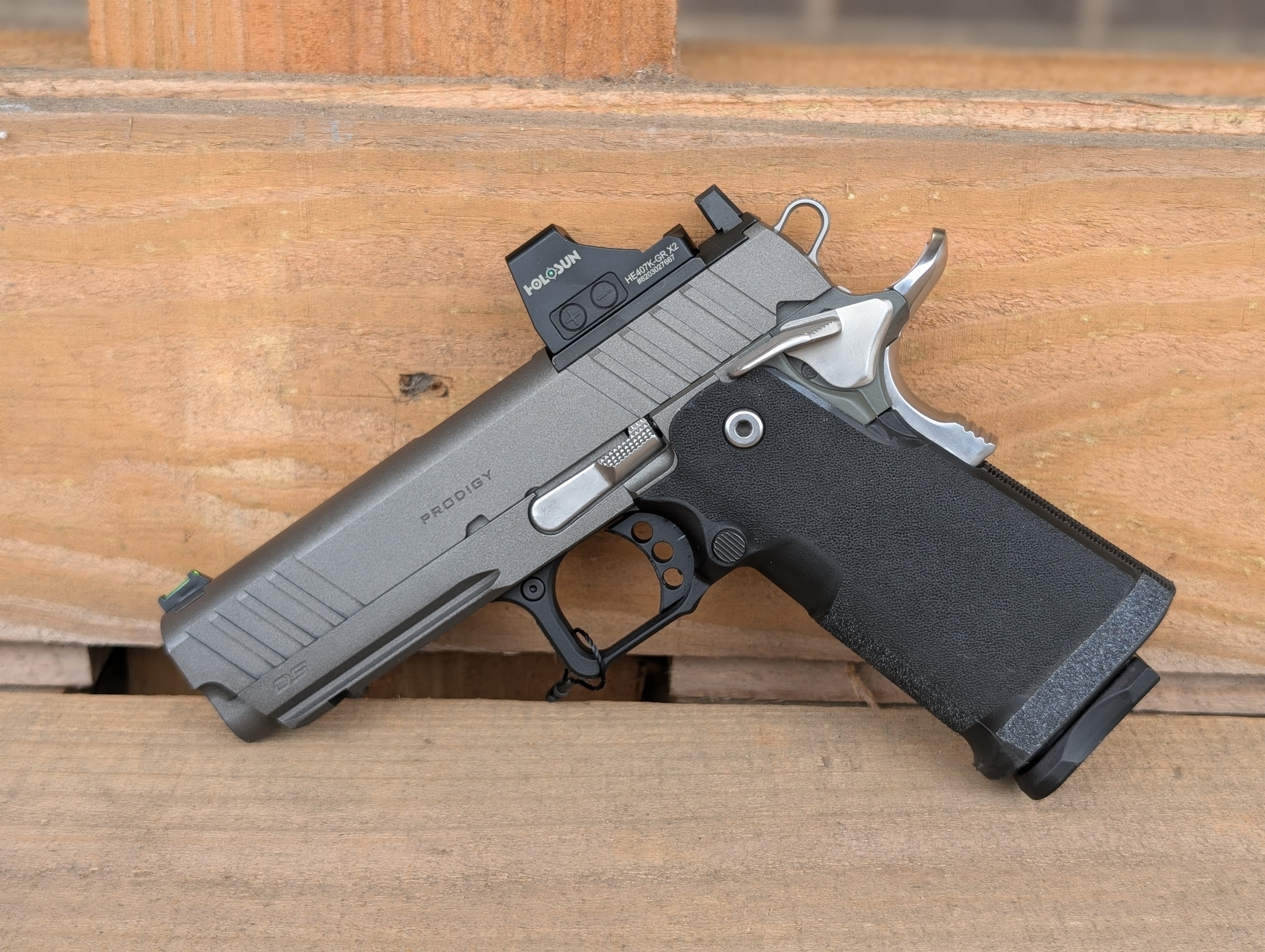 Springfield Prodigy Exclusive with Holosun