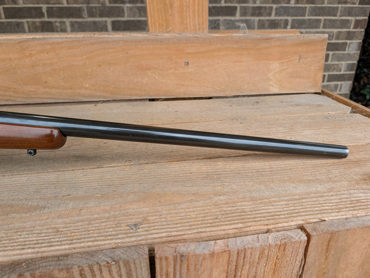 RUGER M77 220 SWIFT
