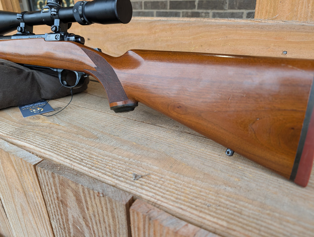 RUGER M77 220 SWIFT