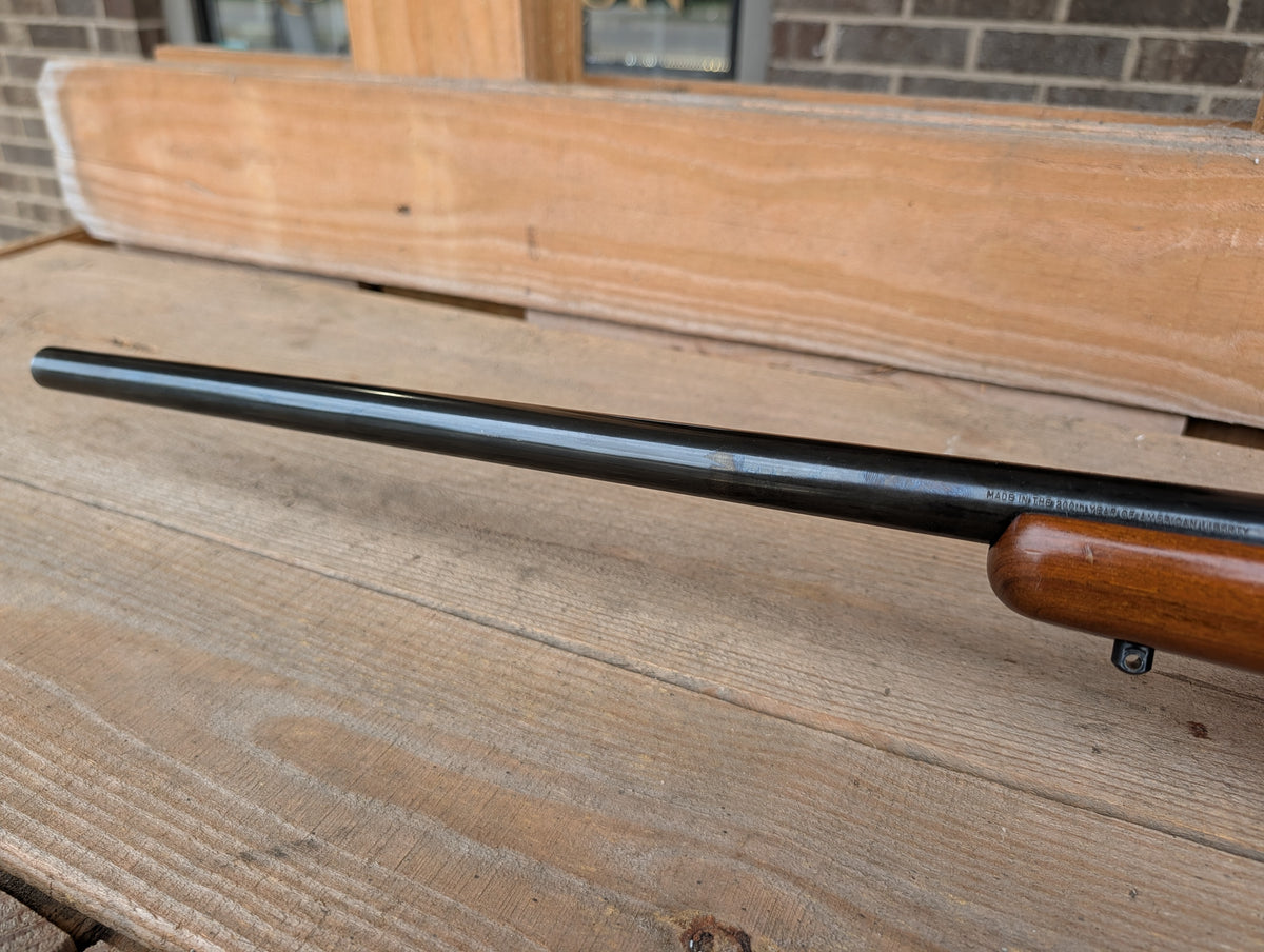 RUGER M77 220 SWIFT