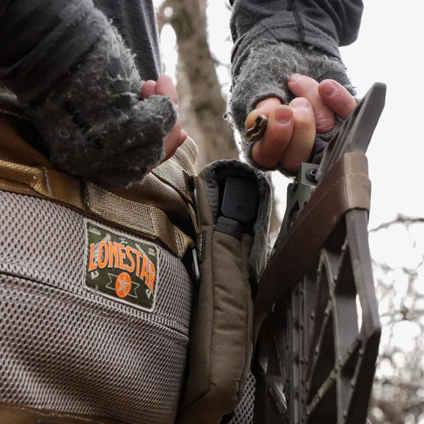 Latitude Gear Hanger