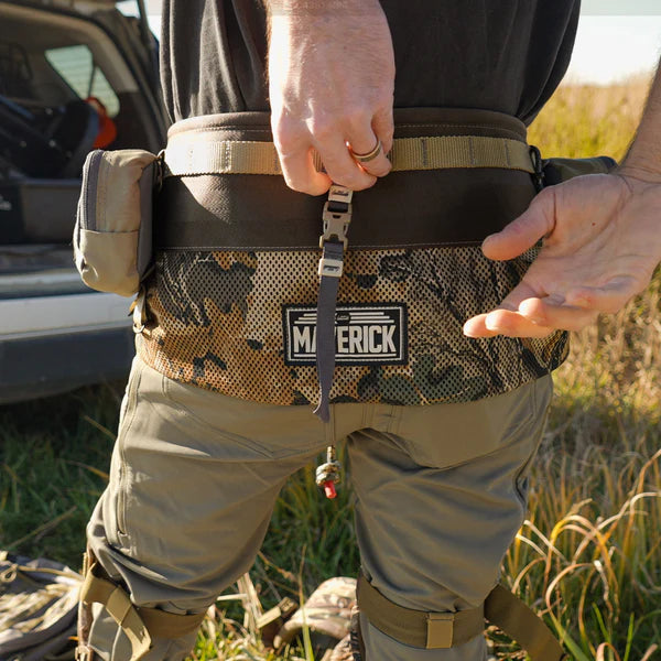 Latitude Gear Hanger