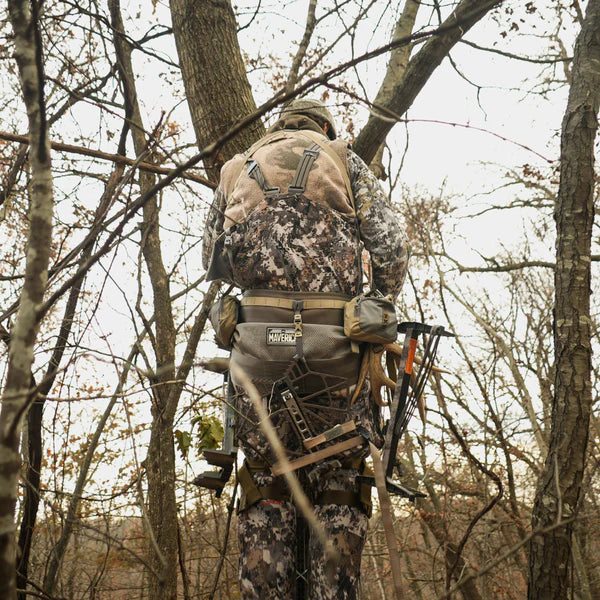 Latitude Gear Hanger